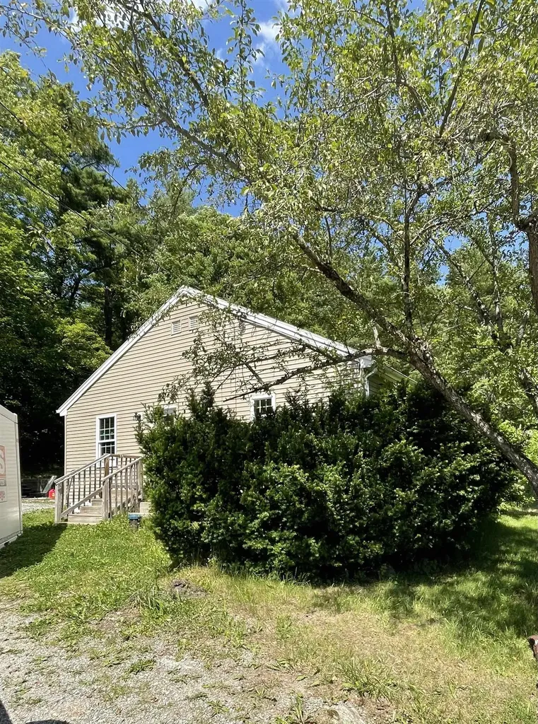 35 Clinton Road Antrim NH 03440
