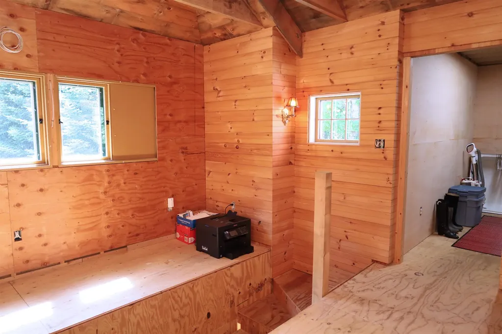 200 Old Farm Road Burke VT 05871