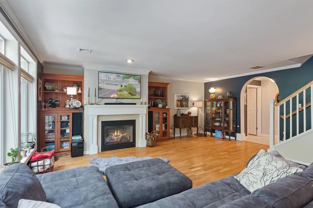 186 Hummingbird Lane South Burlington VT 05403