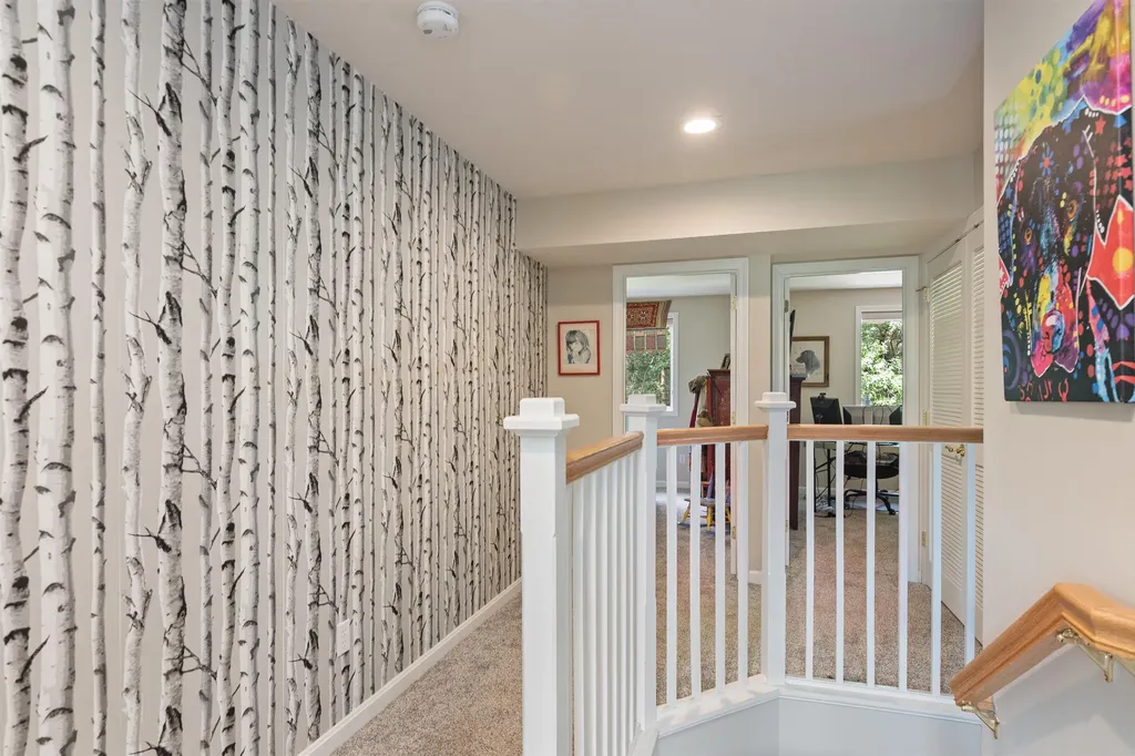 186 Hummingbird Lane South Burlington VT 05403