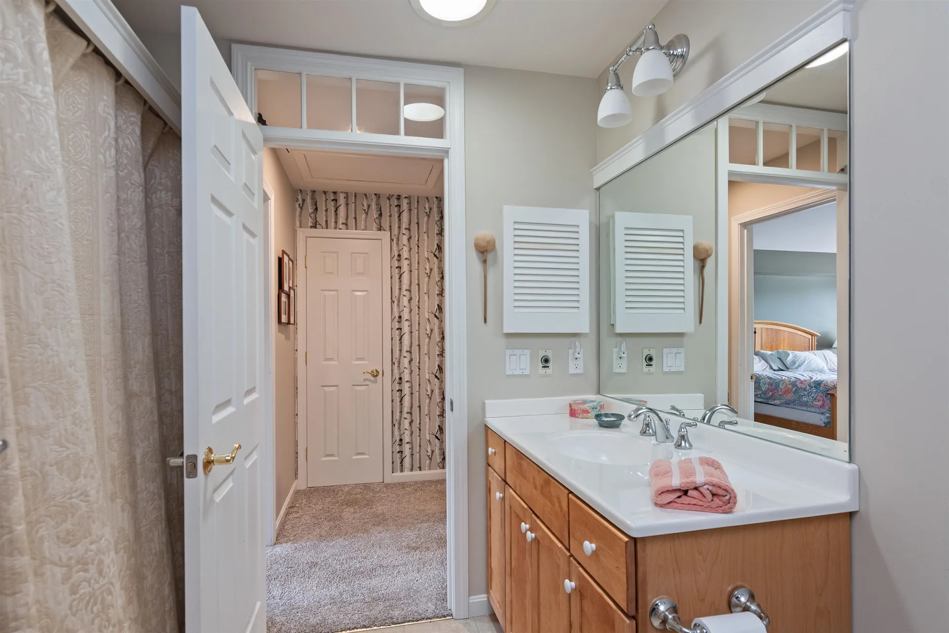 186 Hummingbird Lane South Burlington VT 05403