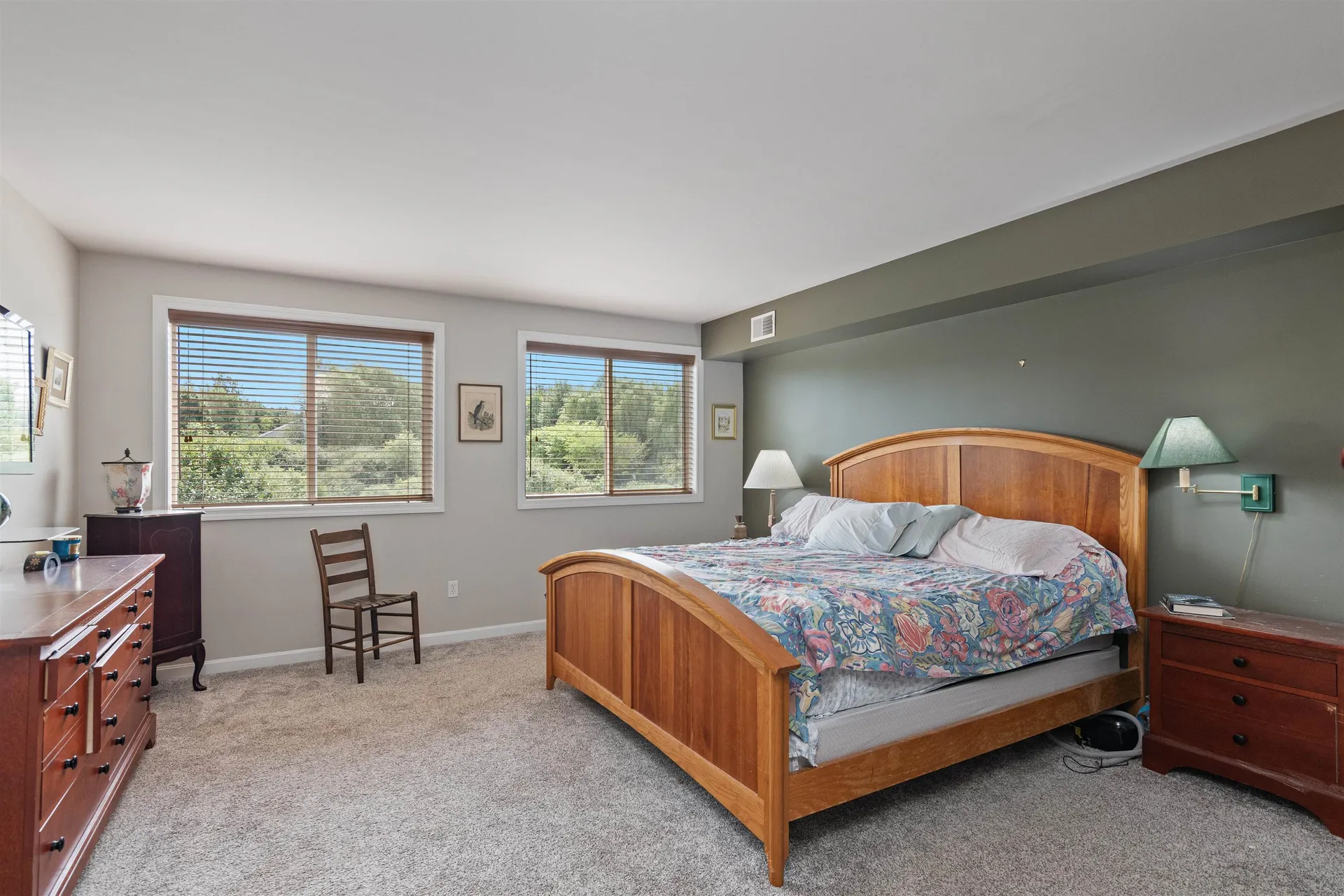 186 Hummingbird Lane South Burlington VT 05403