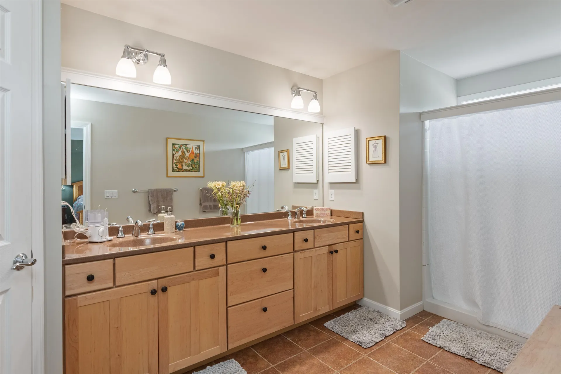 186 Hummingbird Lane South Burlington VT 05403