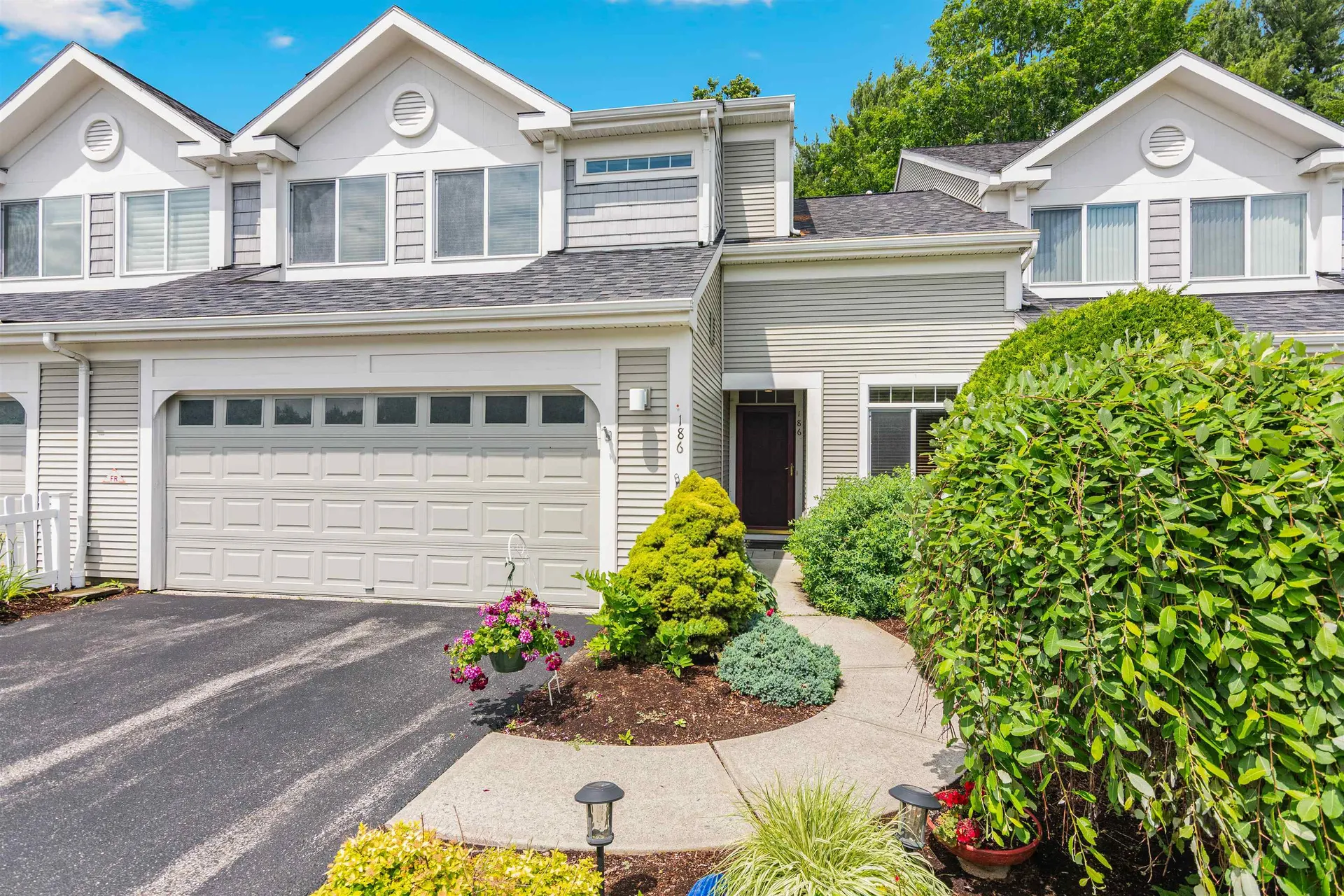 186 Hummingbird Lane South Burlington VT 05403