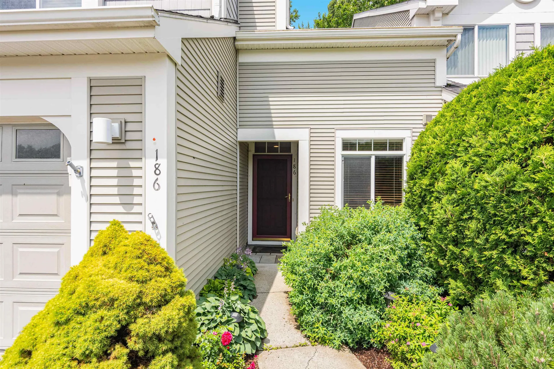 186 Hummingbird Lane South Burlington VT 05403