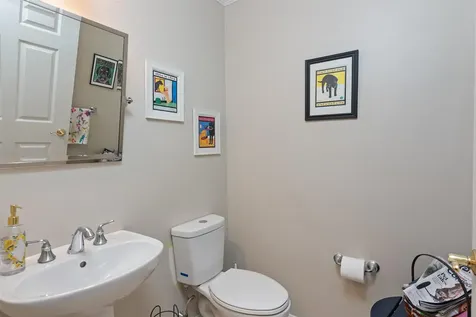 186 Hummingbird Lane South Burlington VT 05403