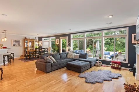 186 Hummingbird Lane South Burlington VT 05403