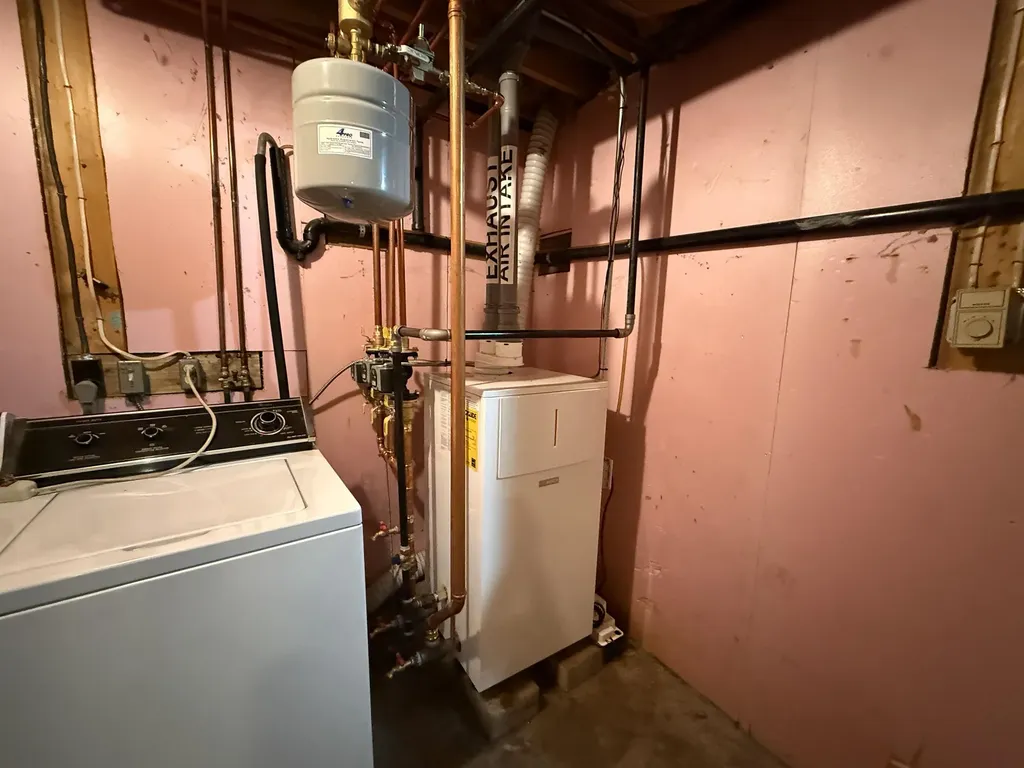 211 Upper Dam Road Wilmington VT 05363