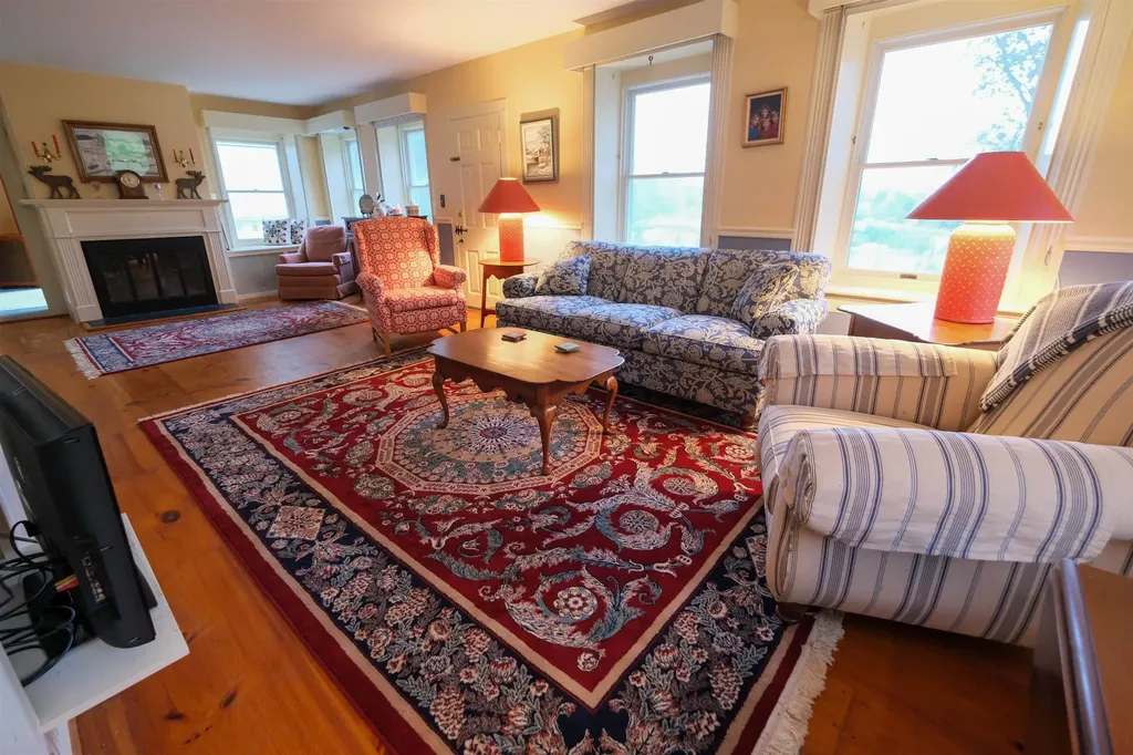 1134 Route 106 Reading VT 05062