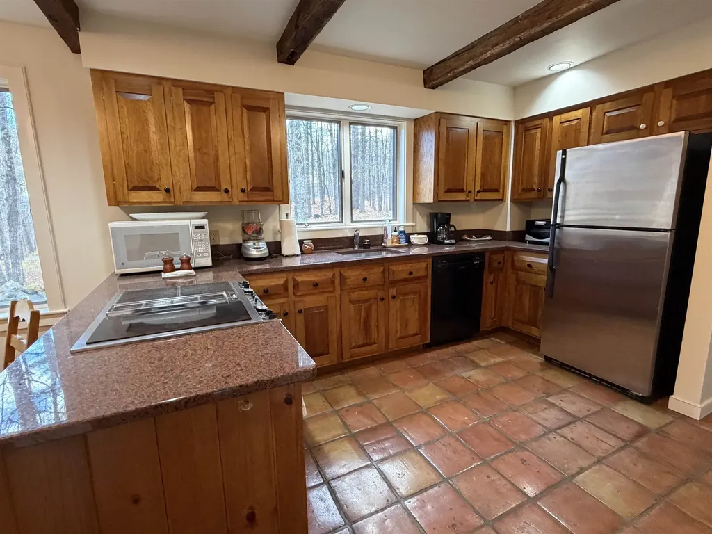72 Oak Ridge Way Woodstock VT 05091
