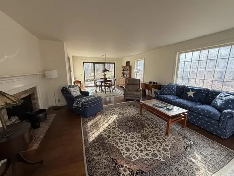 72 Oak Ridge Way Woodstock VT 05091