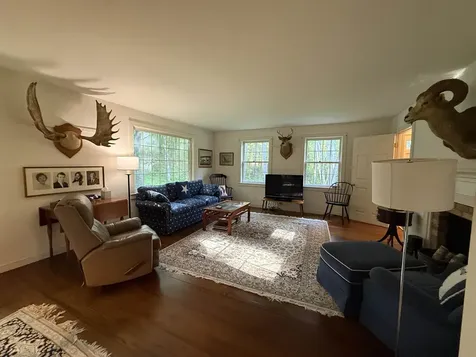 72 Oak Ridge Way Woodstock VT 05091