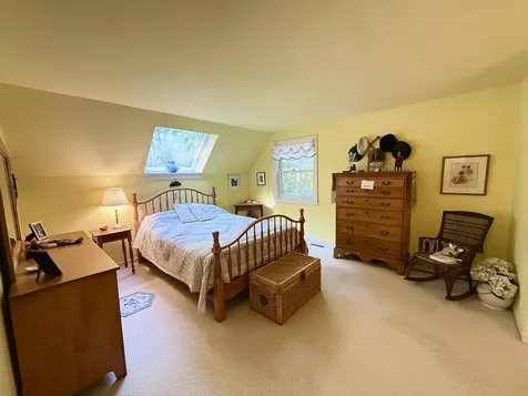 72 Oak Ridge Way Woodstock VT 05091