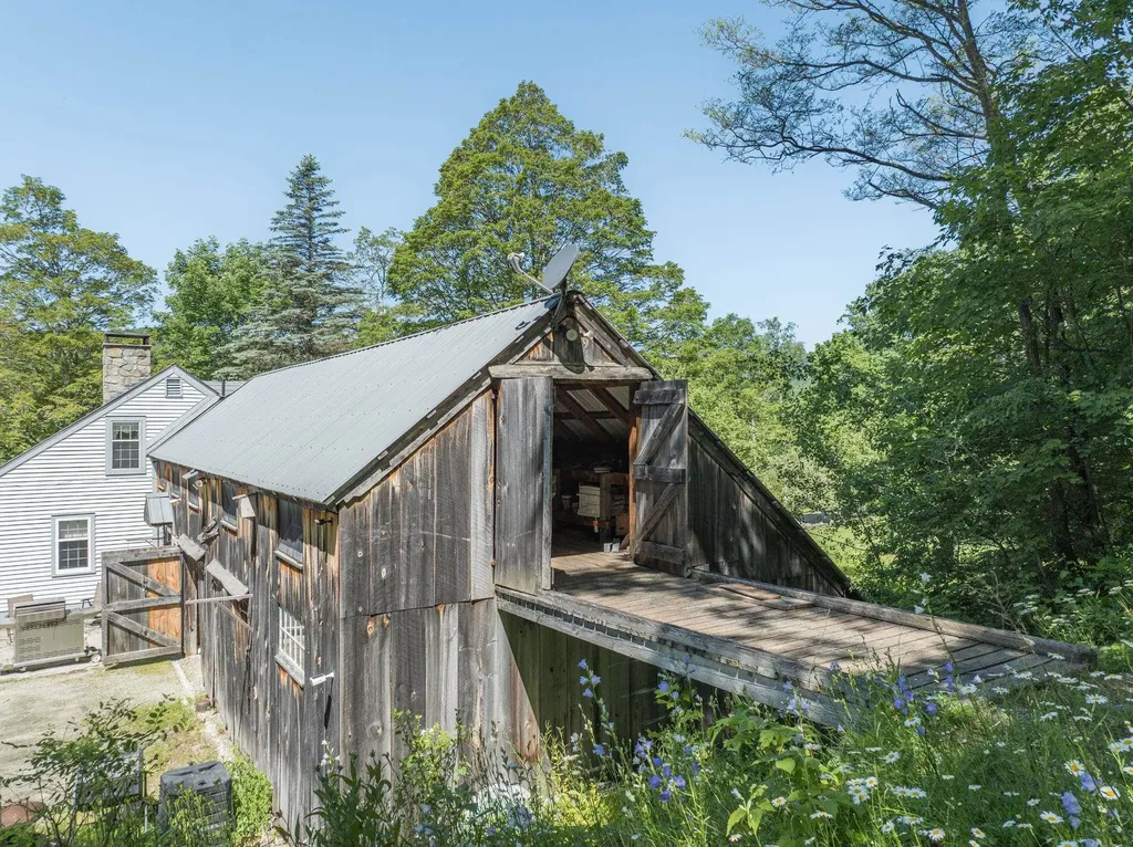 956 Old Cheney Road Windham VT 05359