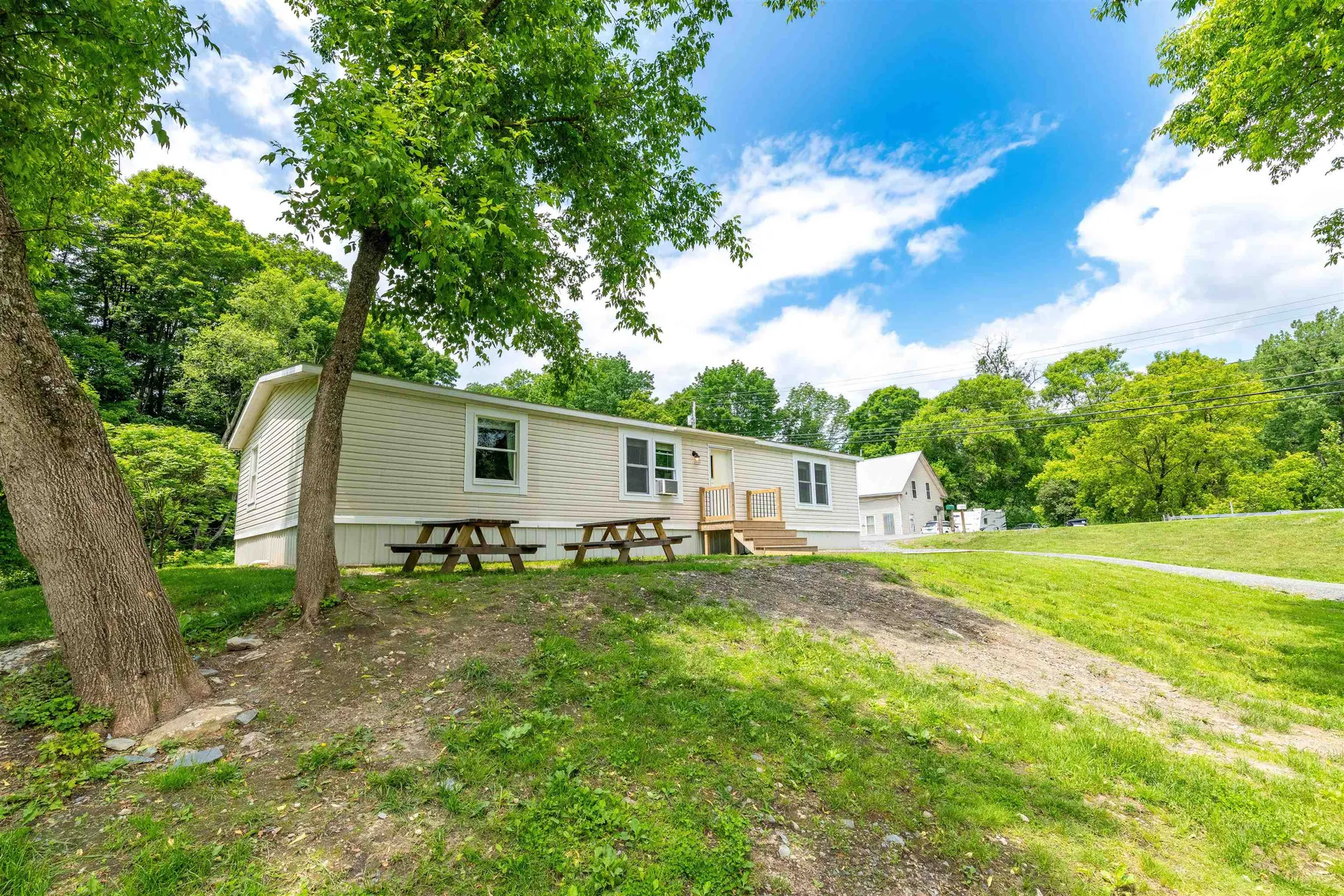 793 South Main Street Bradford VT 05033