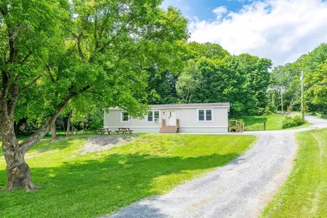 793 South Main Street Bradford VT 05033