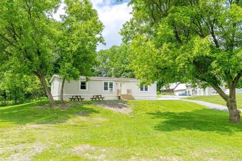 793 South Main Street Bradford VT 05033