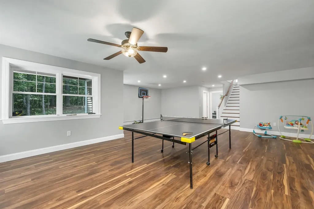 22 Stonehenge Circle Northfield NH 03276