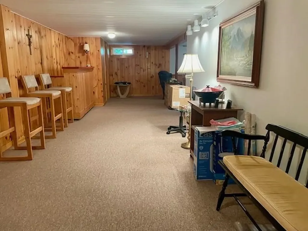 27 Androscoggin Street Gorham NH 03581
