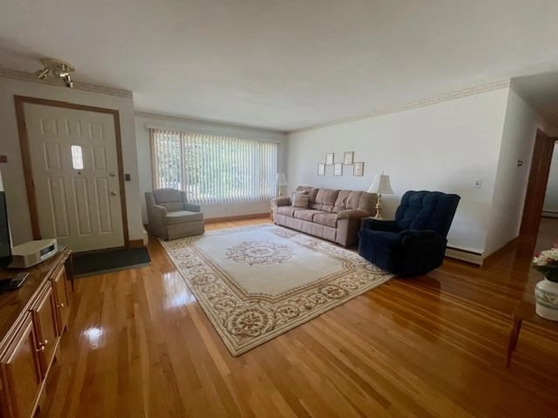 27 Androscoggin Street Gorham NH 03581