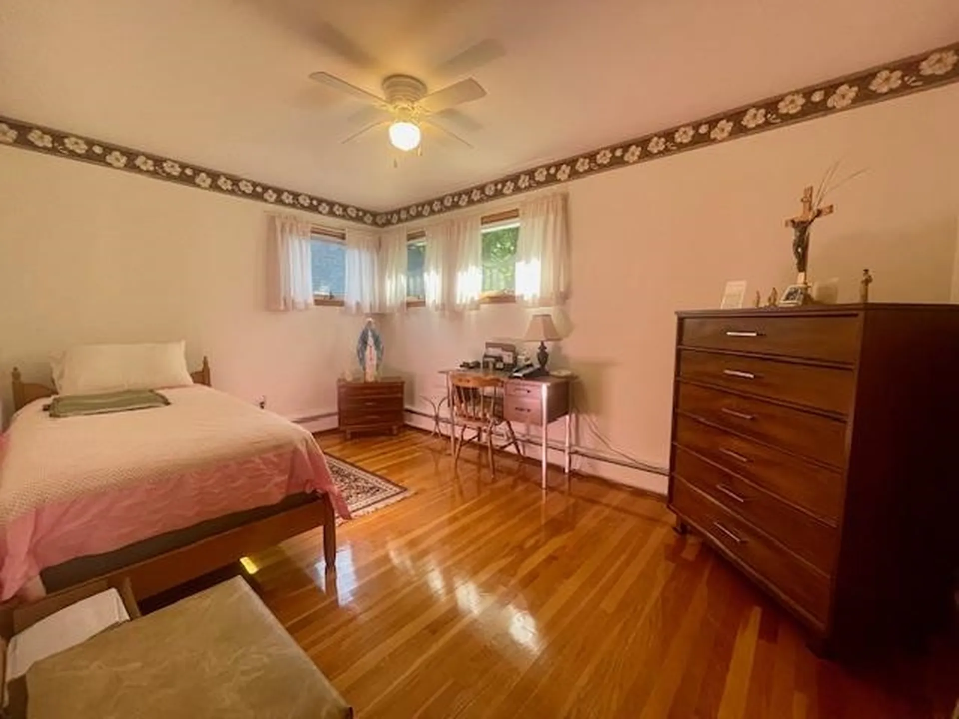27 Androscoggin Street Gorham NH 03581