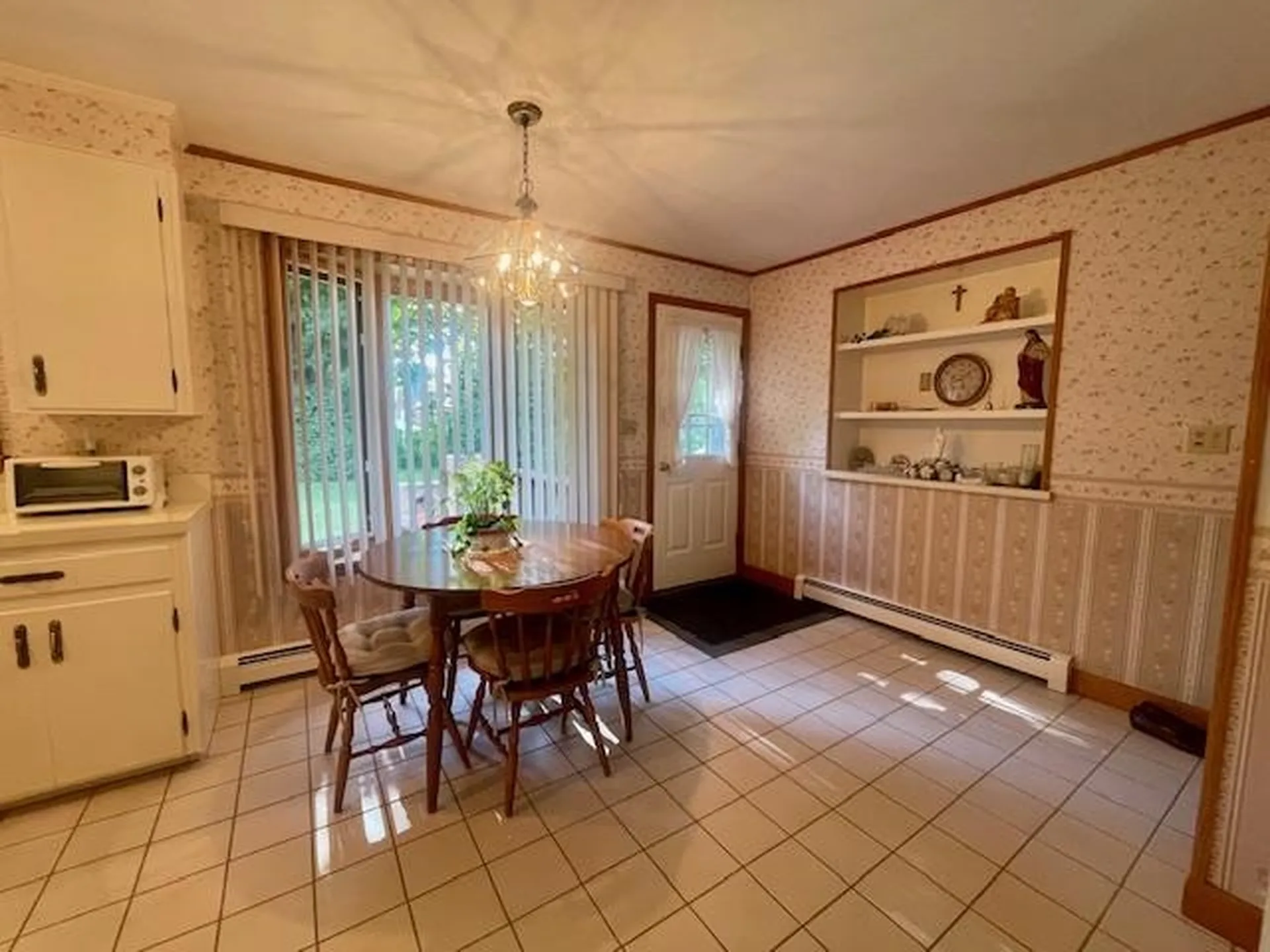 27 Androscoggin Street Gorham NH 03581