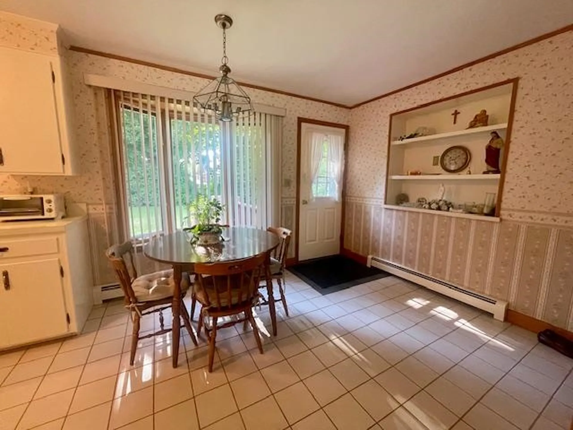 27 Androscoggin Street Gorham NH 03581
