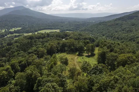 500 Nims Road Dorset VT 05251