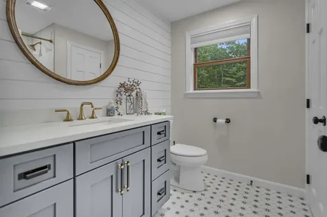 12 Fields Farm Road Merrimack NH 03054