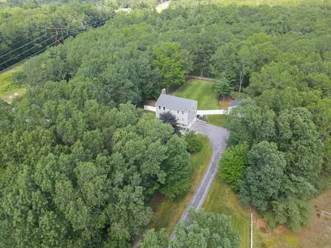 12 Fields Farm Road Merrimack NH 03054