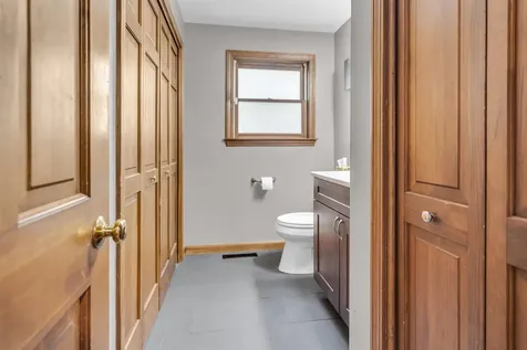 12 Fields Farm Road Merrimack NH 03054