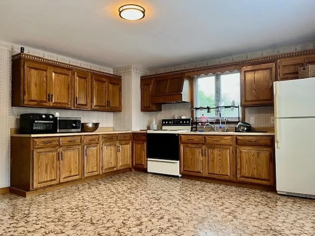 305 Burgess Street Berlin NH 03570