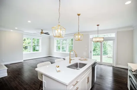 50 Newfields Road Exeter NH 03833