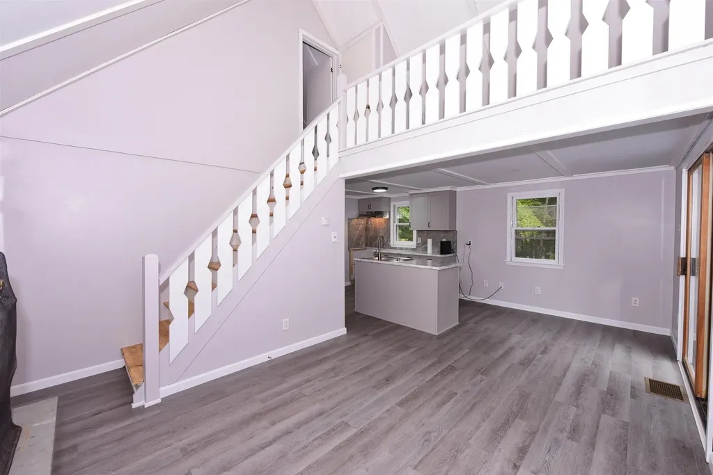 227 Alpstrausse Bartlett NH 03845