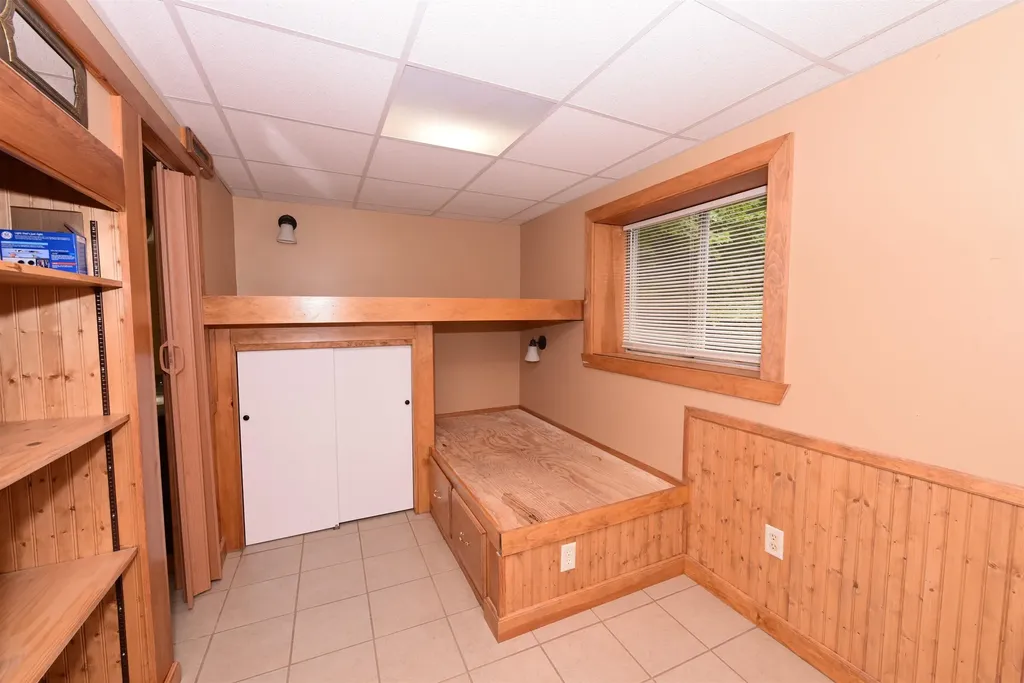 227 Alpstrausse Bartlett NH 03845