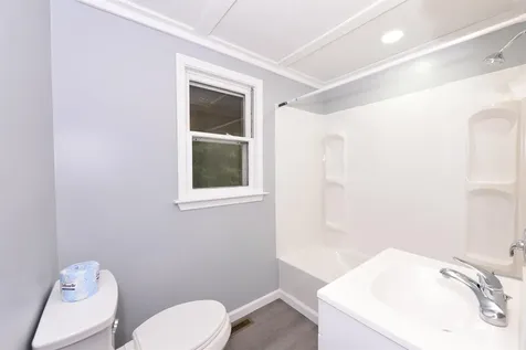 227 Alpstrausse Bartlett NH 03845