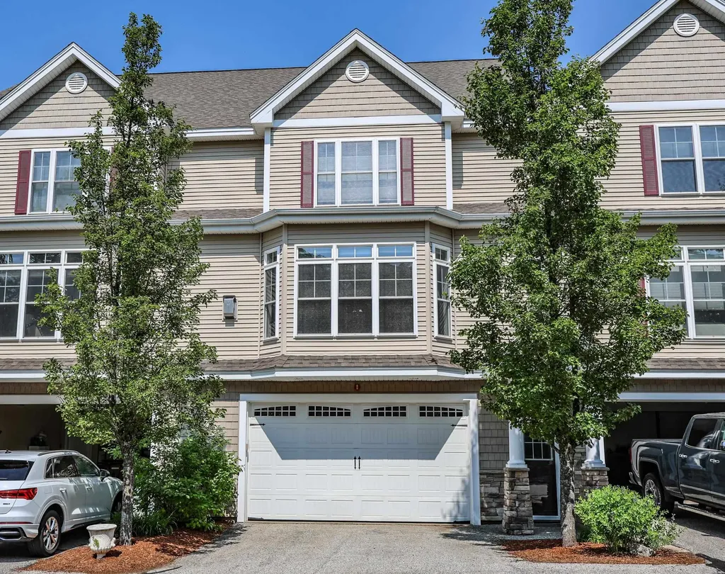 2C Manor Drive Hooksett NH 03106