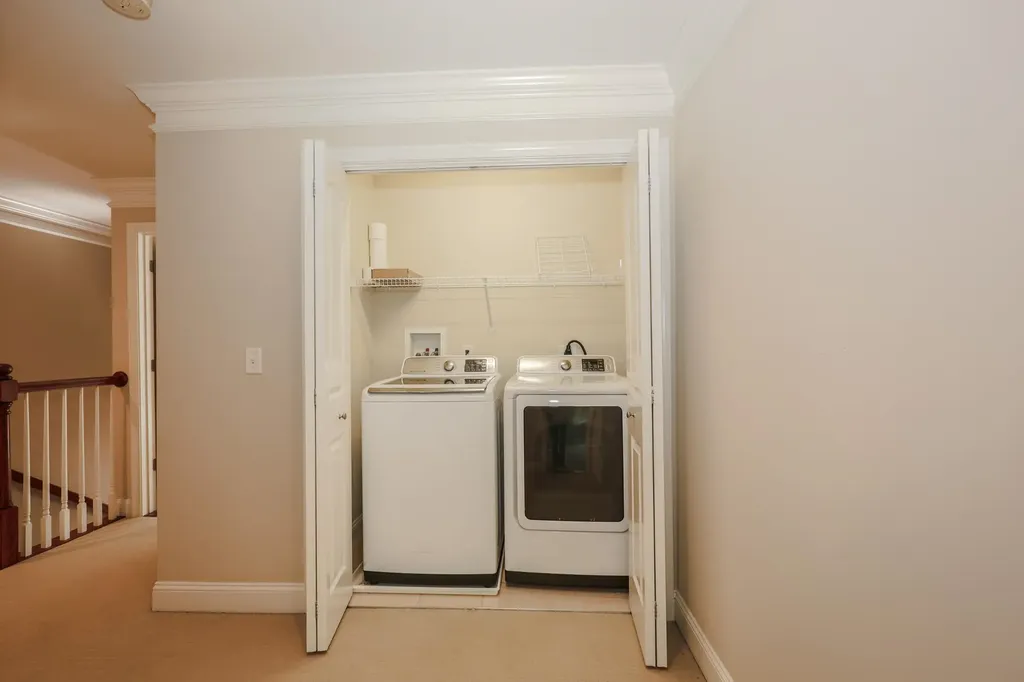 2C Manor Drive Hooksett NH 03106