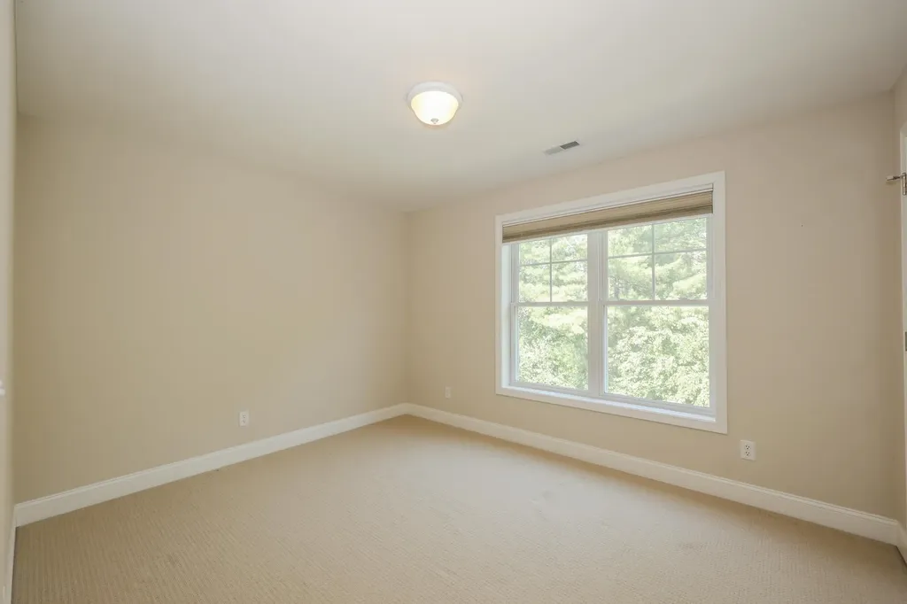 2C Manor Drive Hooksett NH 03106