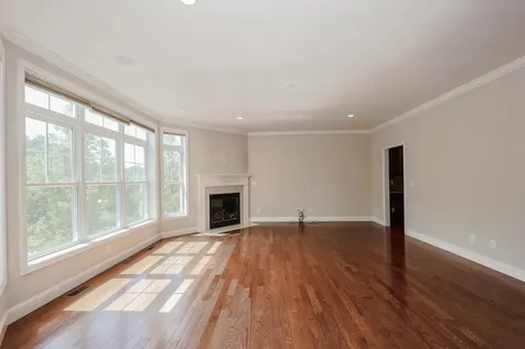 2C Manor Drive Hooksett NH 03106