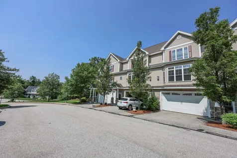 2C Manor Drive Hooksett NH 03106