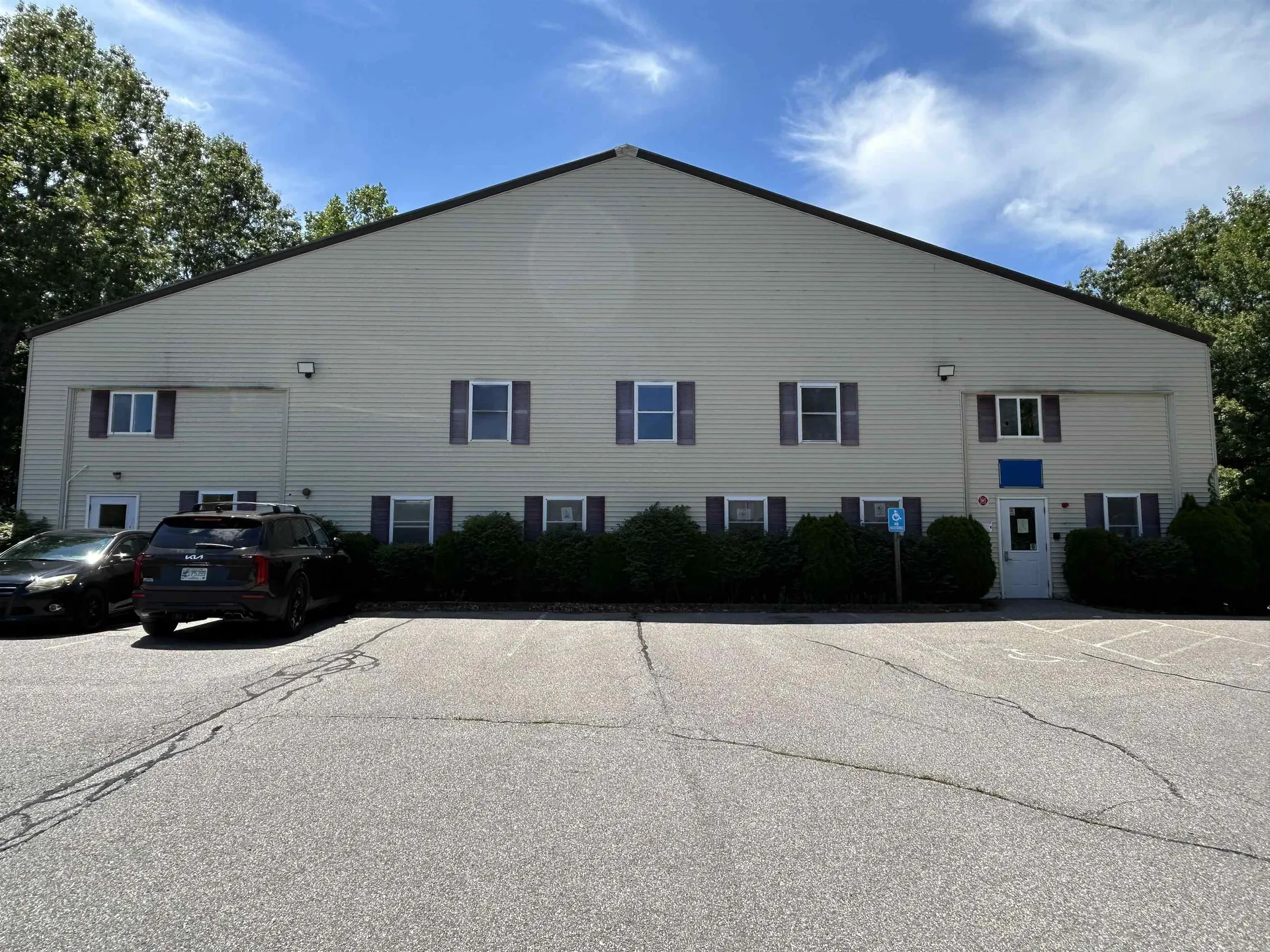 8 Continental Drive Exeter NH 03833