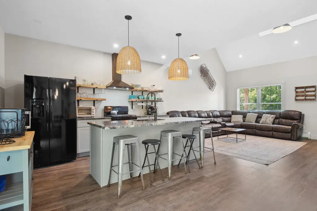 12 Oxbow Lane Conway NH 03813