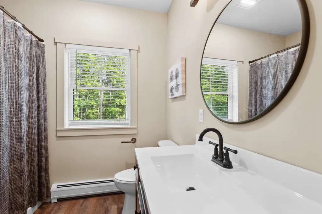 12 Oxbow Lane Conway NH 03813