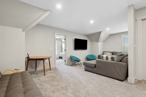 12 Oxbow Lane Conway NH 03813