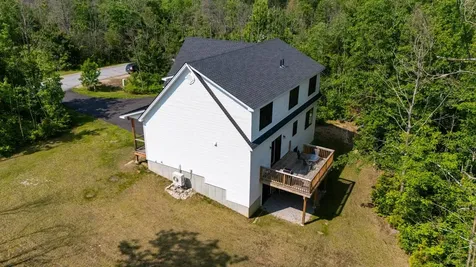 12 Oxbow Lane Conway NH 03813