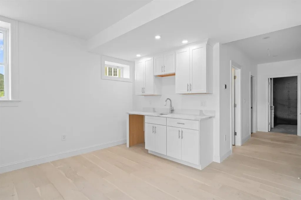 2 Grace Road Thornton NH 03285