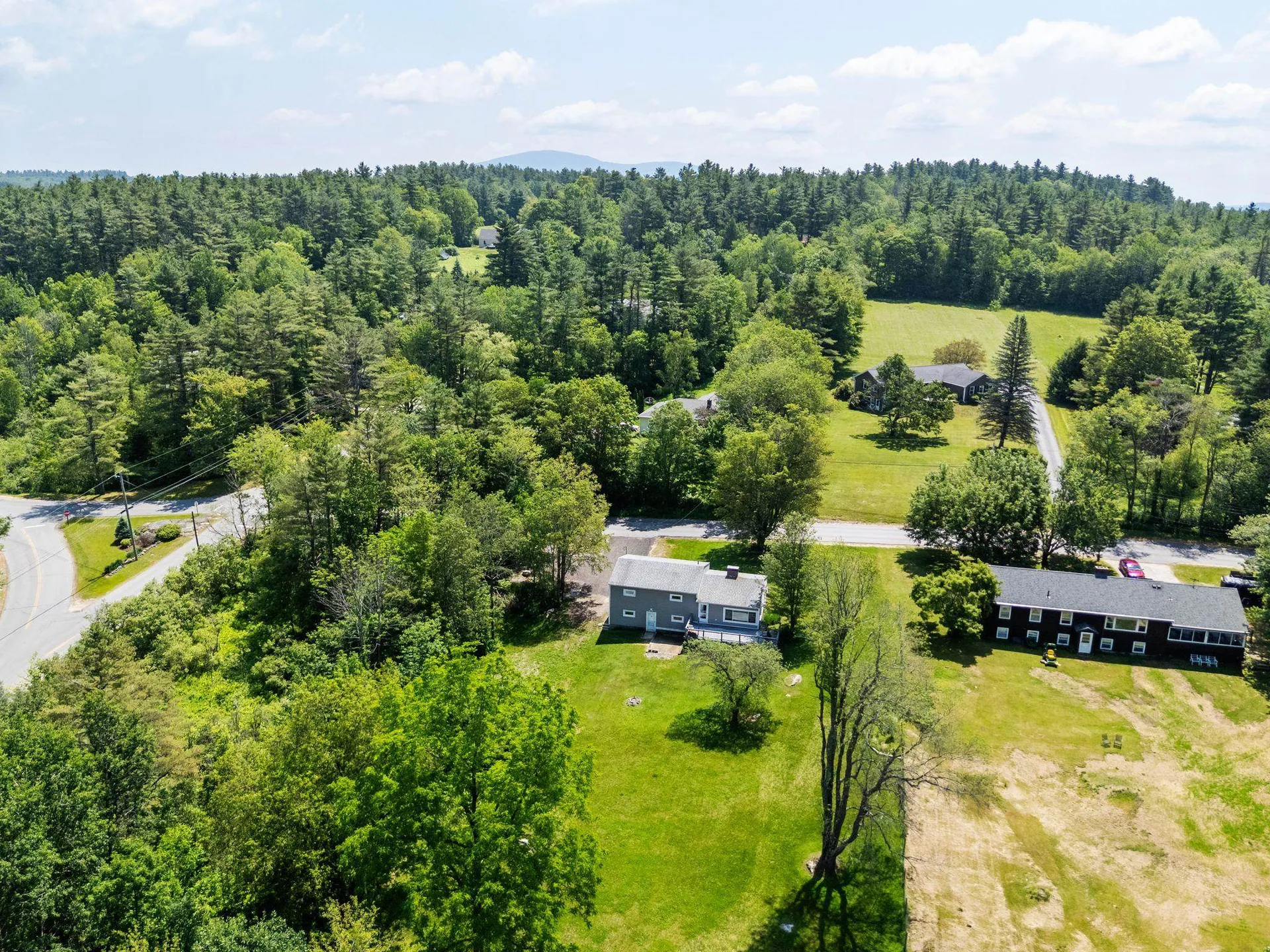 626 County Road New London NH 03257