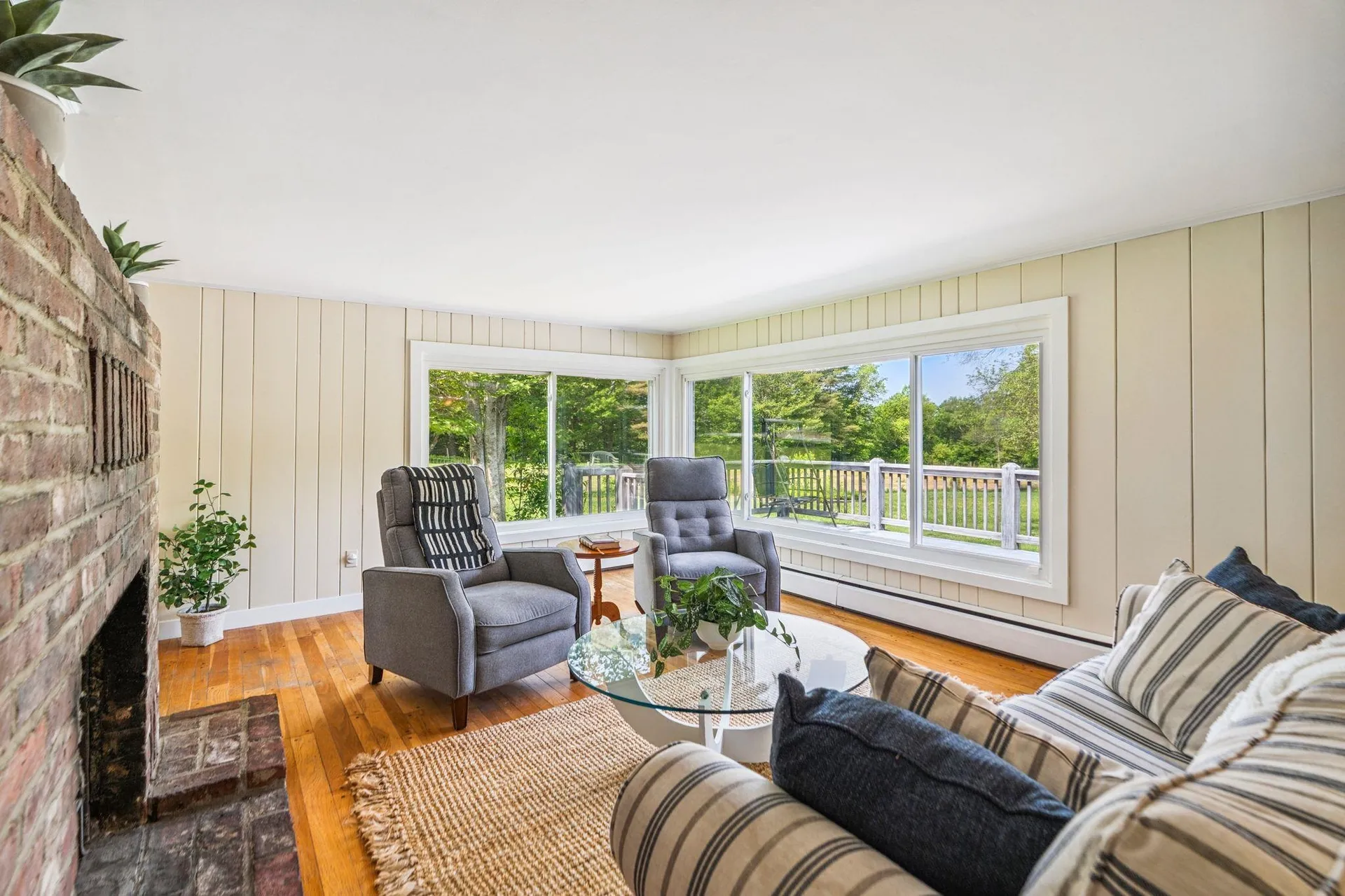 626 County Road New London NH 03257