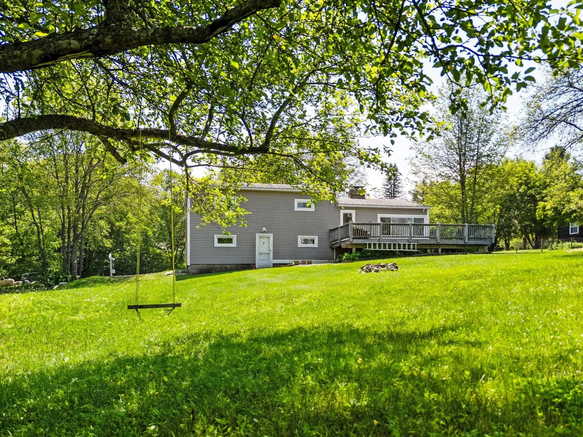 626 County Road New London NH 03257